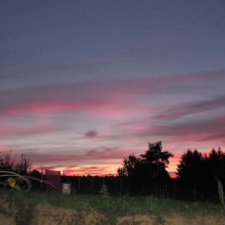Gite De Charme Auvergne Cab'âne Brousse Exterior foto